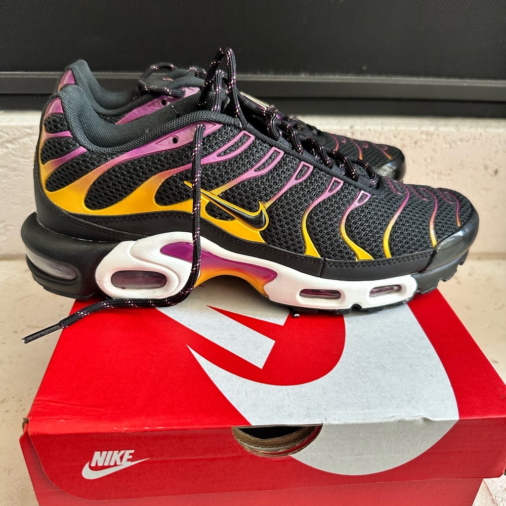 Nike Air Max Plus Black and Yellow Sneakers